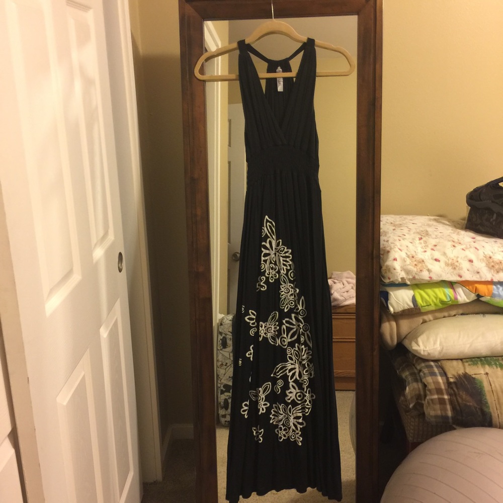 Voll Maxi Dress