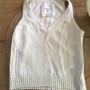 American Eagle Sweater vest
