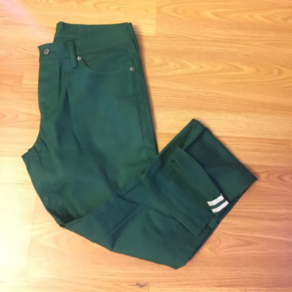Levi's 33x32 Commuter Pants