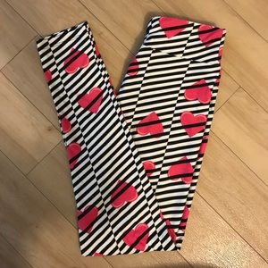 Lularoe heart and stripes leggings