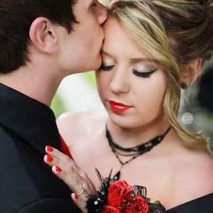 Meet your Posher, Karli