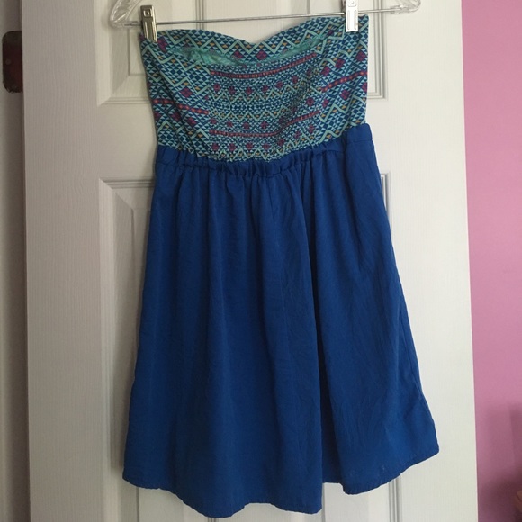 Sundress - Picture 2 of 2