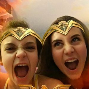 Meet your Posher, Carrie