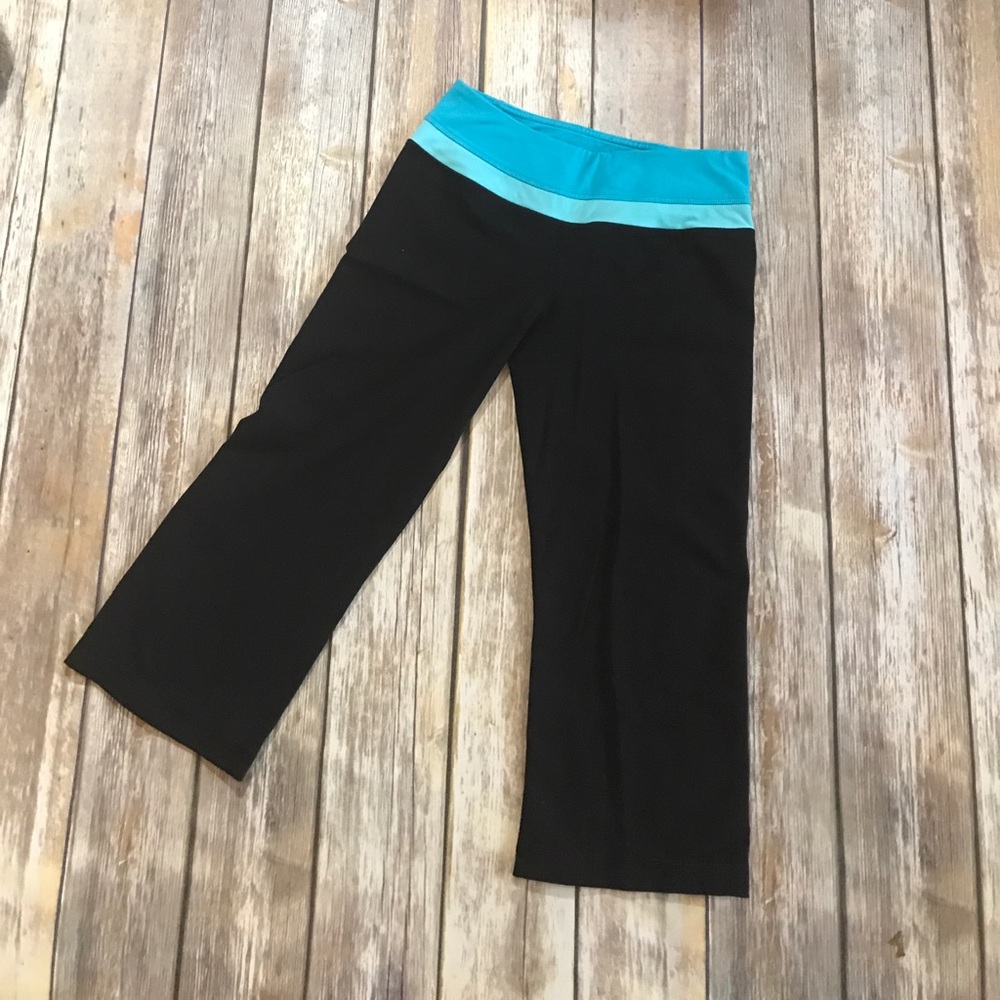 Capri pants - Picture 2 of 2