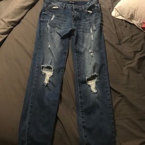 CUTE jeans. Fit me too big.