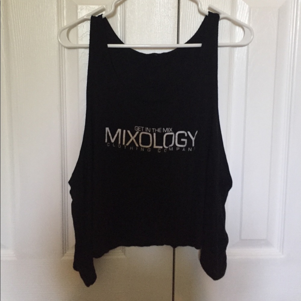 Mixology tank