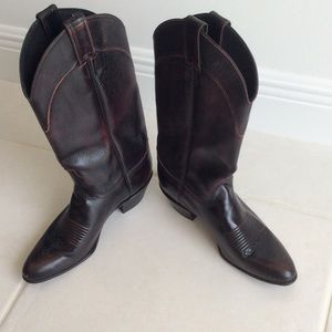 Justin cowboy boot size 7.5