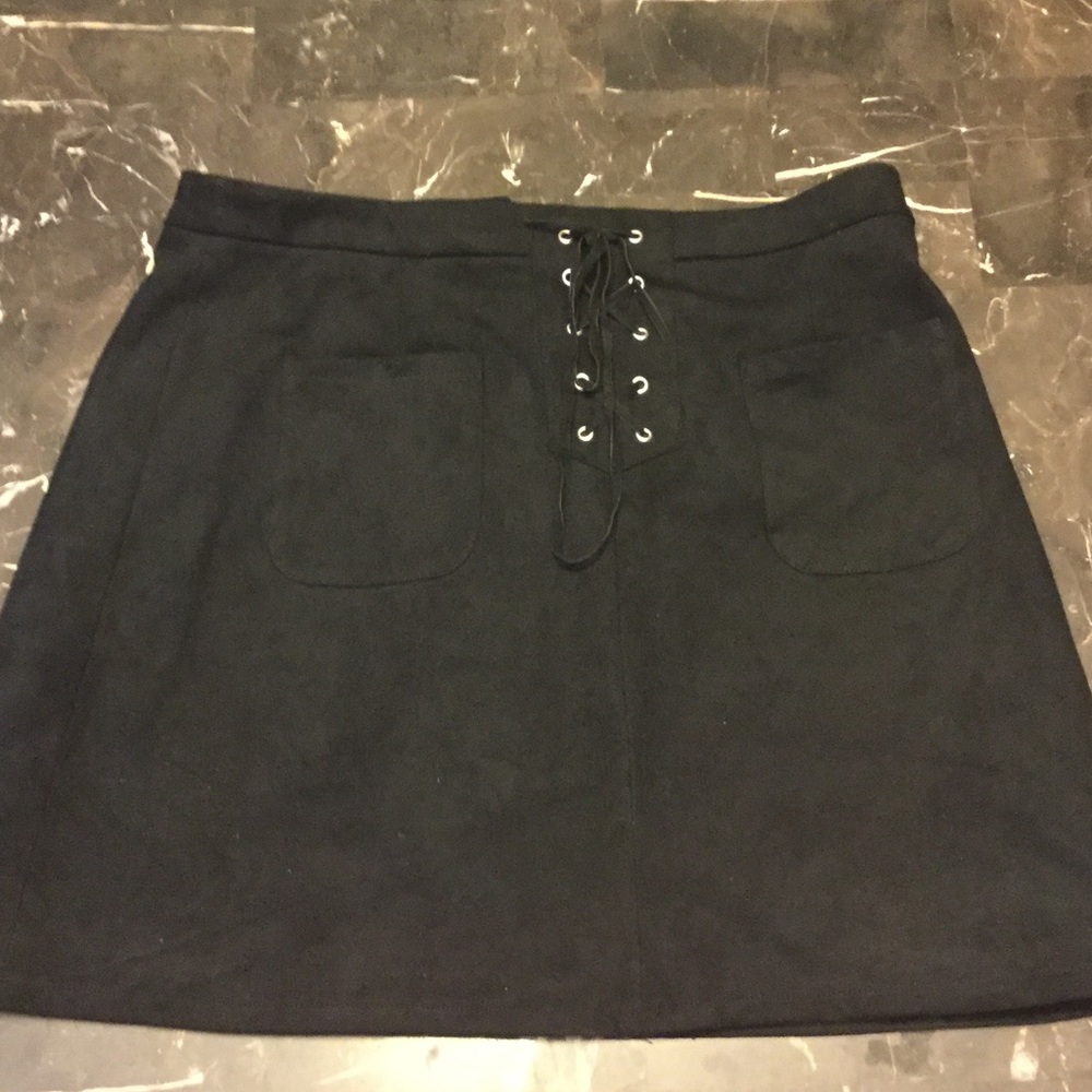 Black skirt