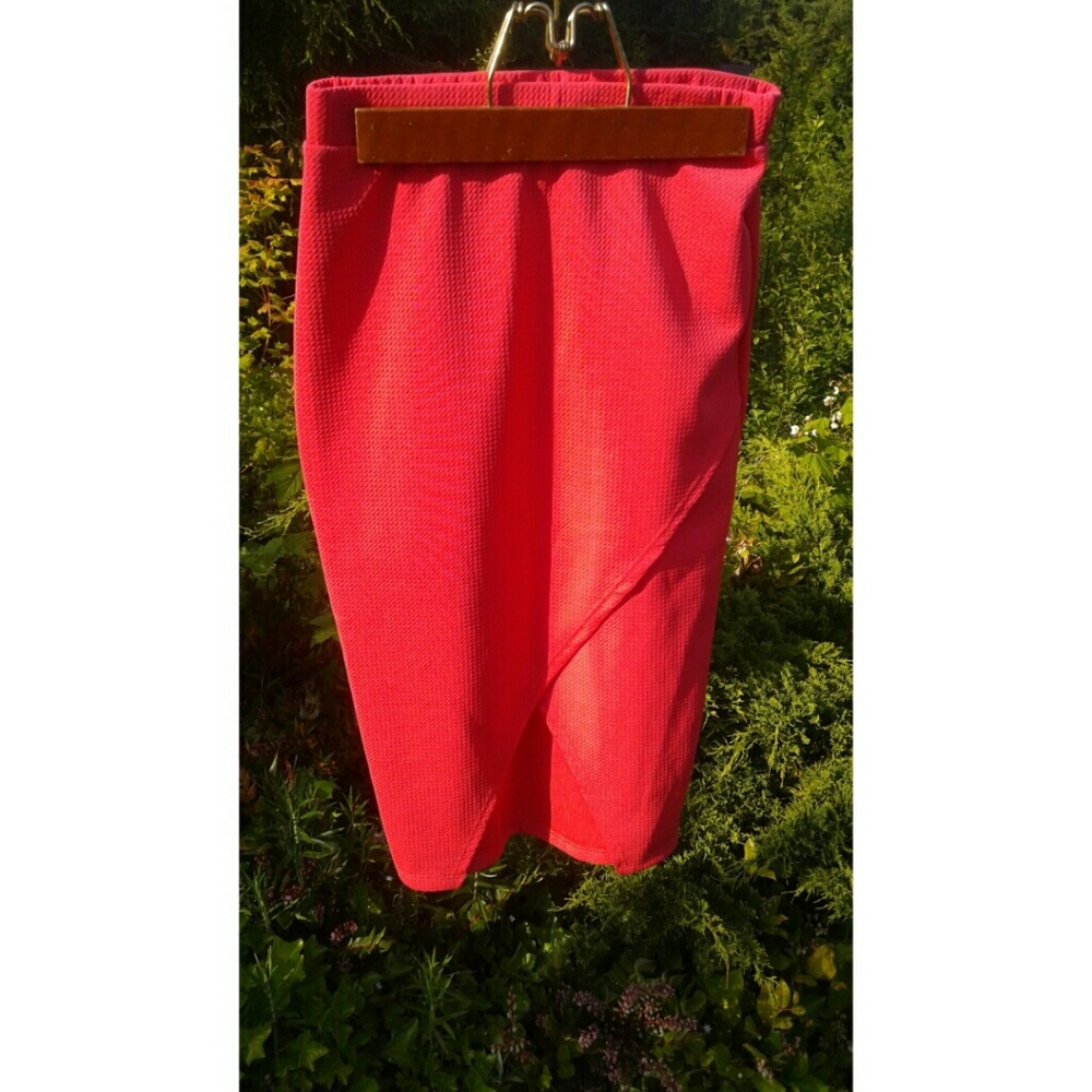 Pencil skirt