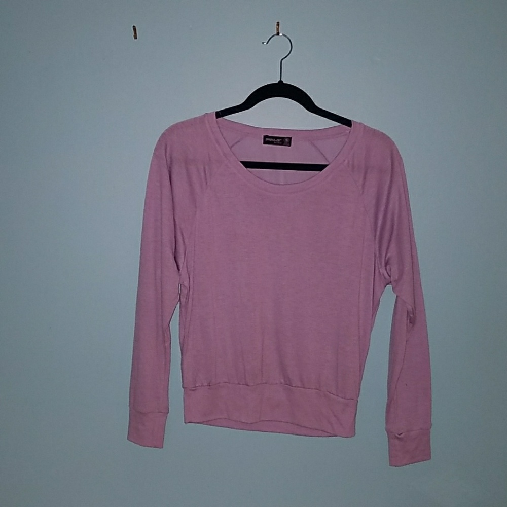 Lightweight crew long sleeve shirt