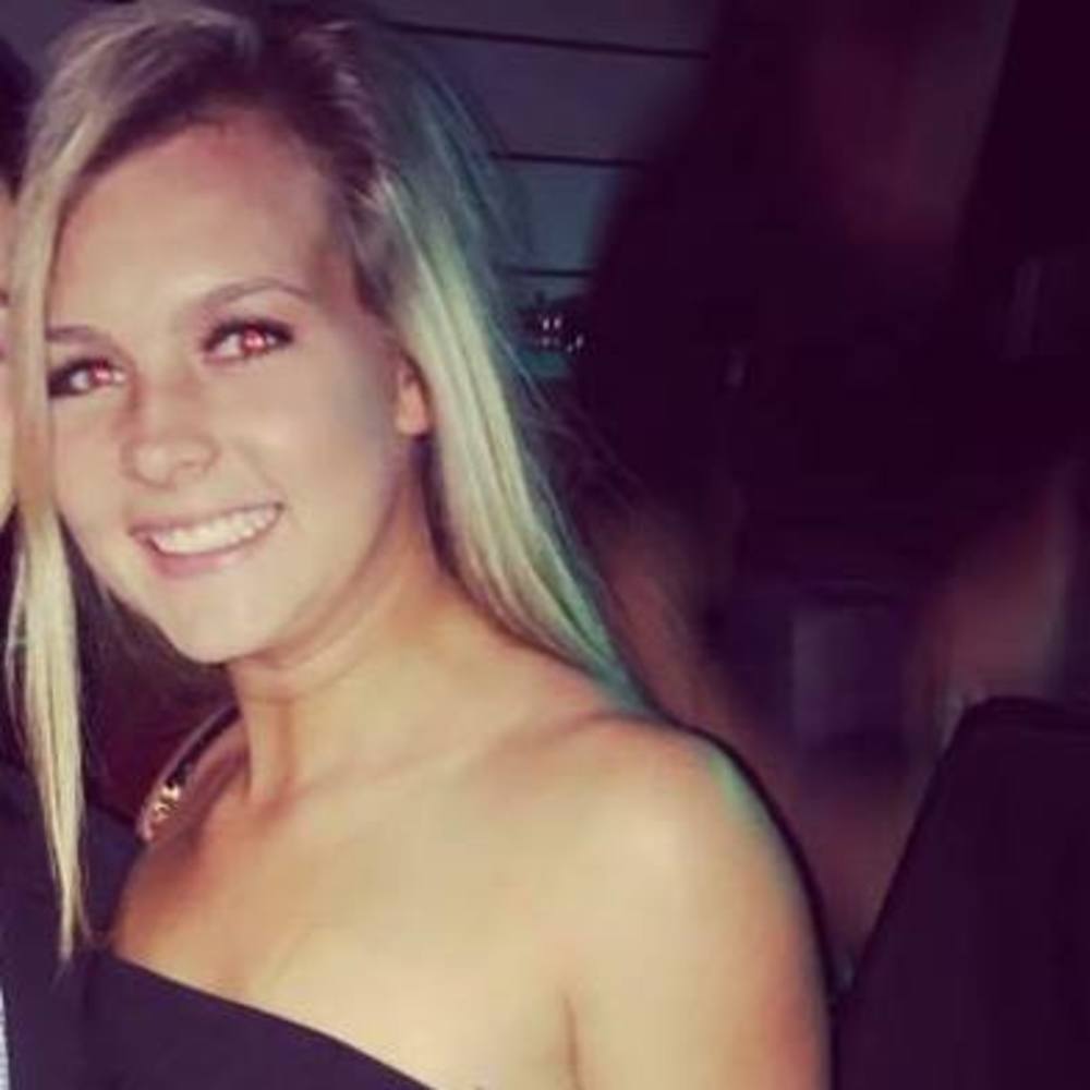 Meet your Posher, Olivia