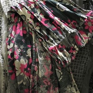 Pink and grey medium weight scarf