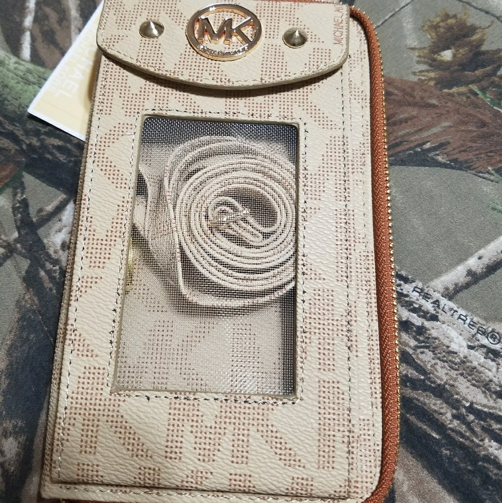 MK CROSS BODY WALLET PHONE CASE.