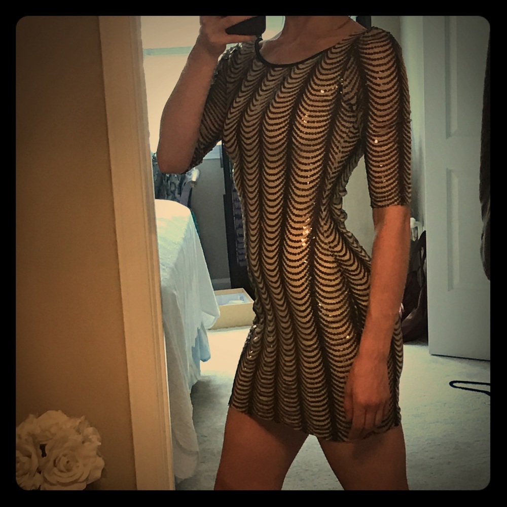 Love culture sequined mini dress size small NWT