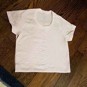 Lululemon workout tee