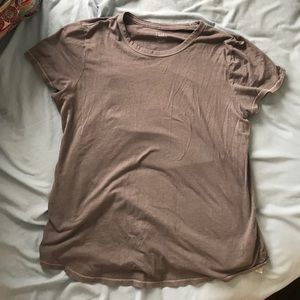 Grey gap tshirt