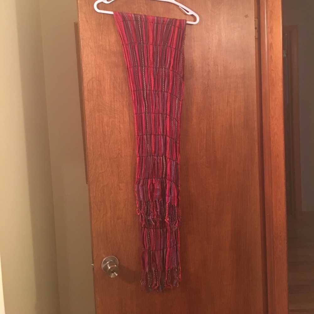 💰ACCEPTING OFFERS💰Fashion scarf