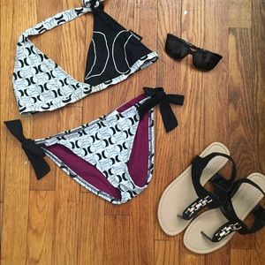 Hurley brand side tie halter bikini!
