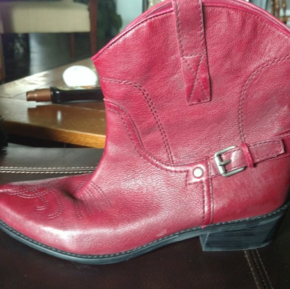 Boots - Picture 1 of 1