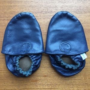 Robeez good used condition size 12–18 months Navy