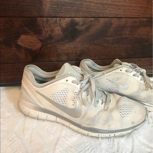 Nike Free Run - all white