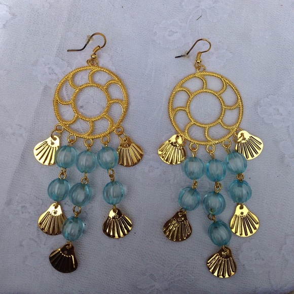 🌹3/$15 Palm Beach Dream Catcher Style Earrings - Picture 2 of 4