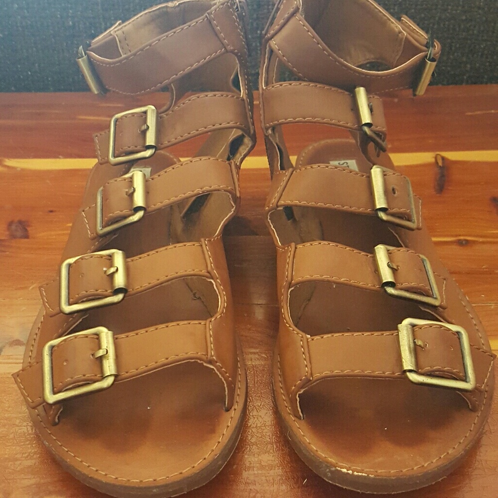 Strappy brown sandals
