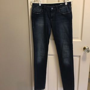 Mavi dark wash super skinny size 28