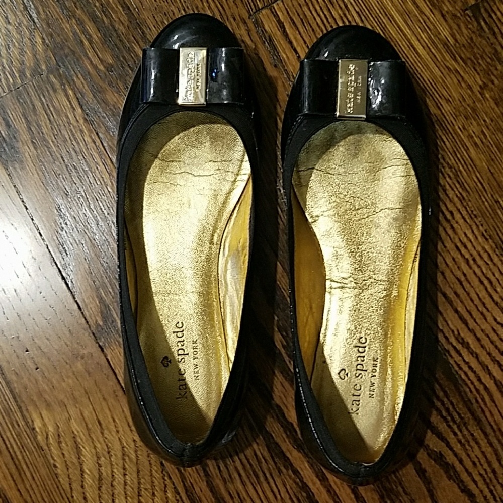 Patent leather flats