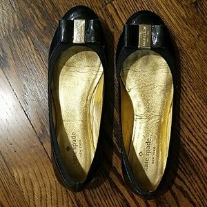 Patent leather flats