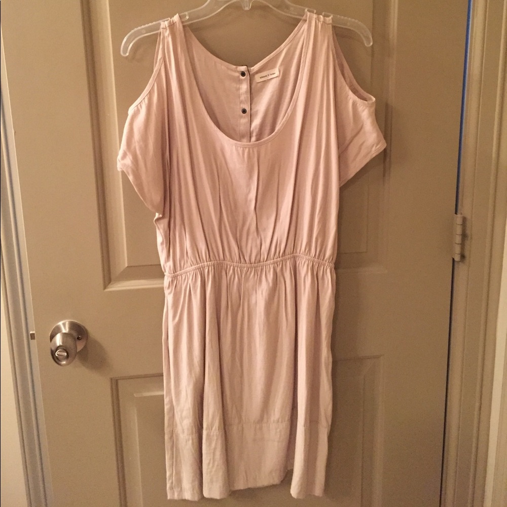Last day! Urban outfitters cutout shoulder dress