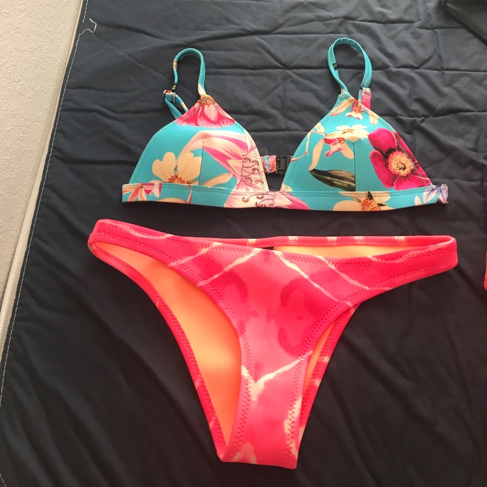 Triangl swimwear