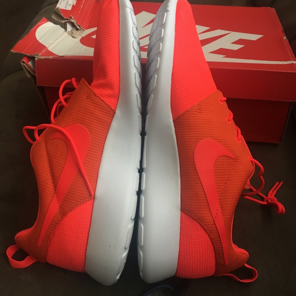 Nike Rosie Run size 13 - Picture 2 of 3