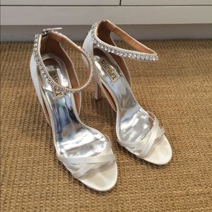 Badgley Mischka Decadence White Satin Heels