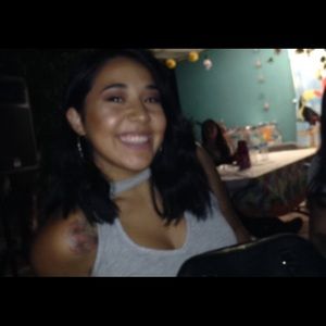 Meet your Posher, Stephanie