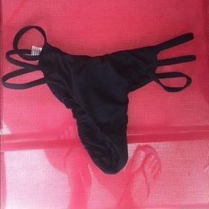 Black ruched bikini bottoms