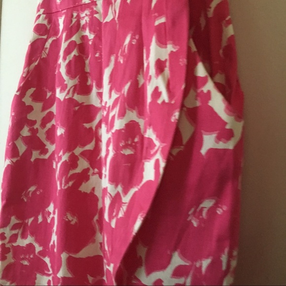 Pink floral dress with pockets - Picture 3 of 3