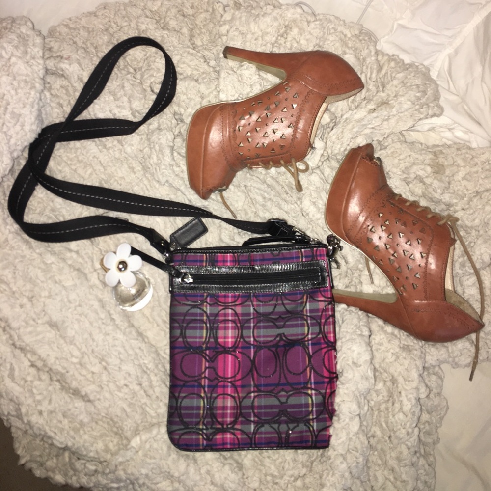 purple and pink coach cross body purse