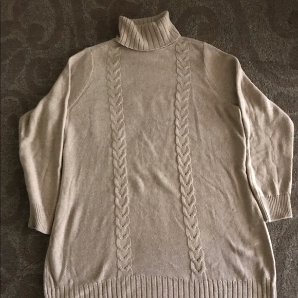 Women's 1X Tunic Sweater New Without Tags - Picture 2 of 3