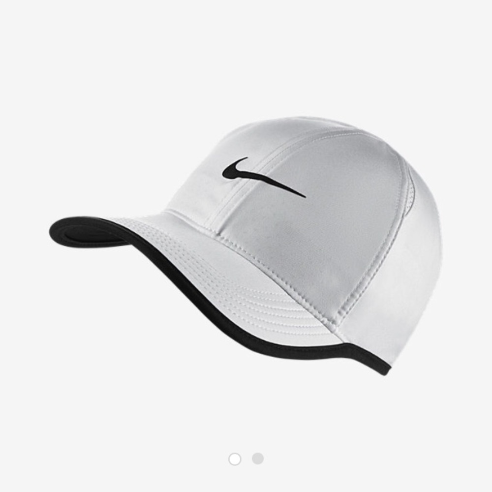 Nike Court Featherlight Hat