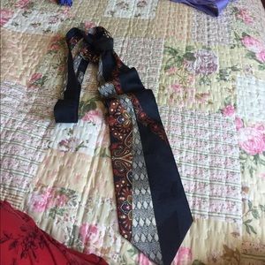 🌻🌻Beautiful Tie...