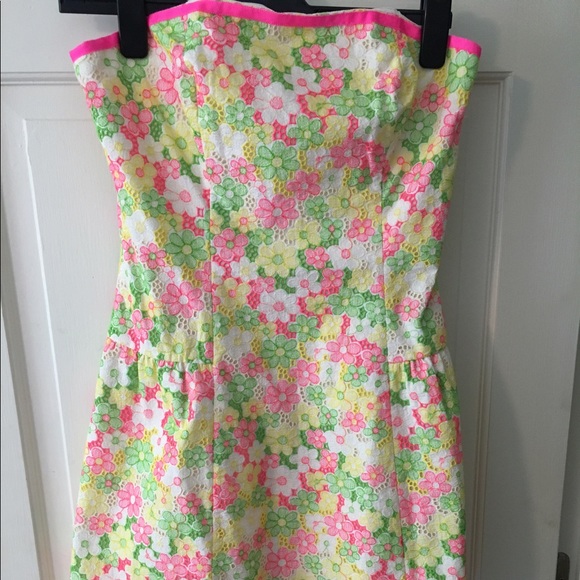 Lilly Pulitzer Flower Eyelet Dress - Picture 1 of 3