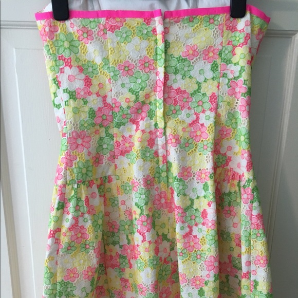 Lilly Pulitzer Flower Eyelet Dress - Picture 2 of 3