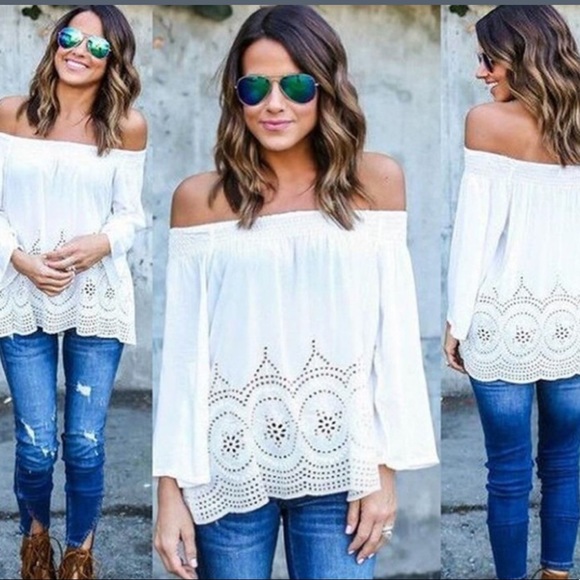 Tops - Boho women's off the shoulder long sleeve top