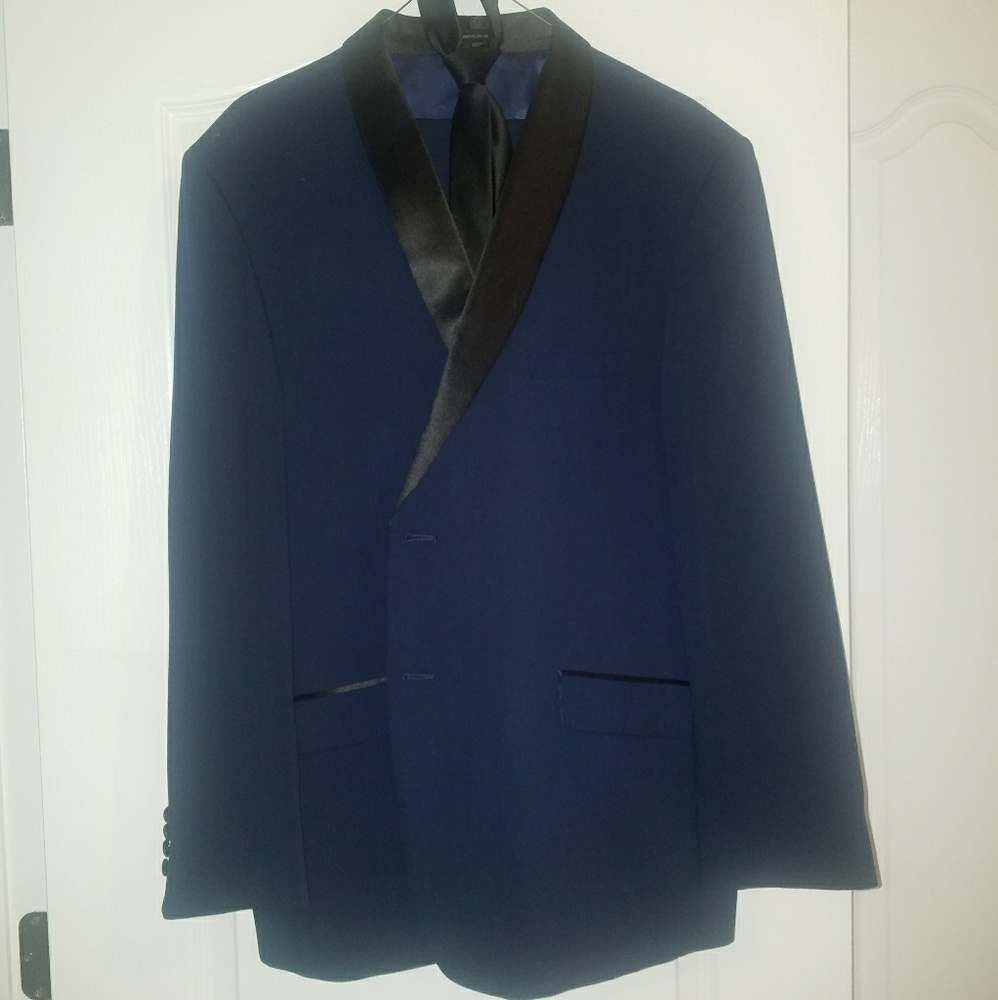 Men's Navy Blue tuxedo