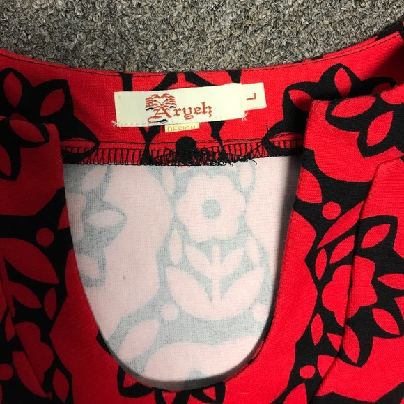 Red & black tunic!! - Picture 2 of 3