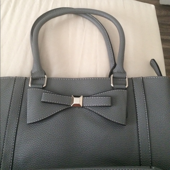 APT.9 Handbag - Picture 2 of 4