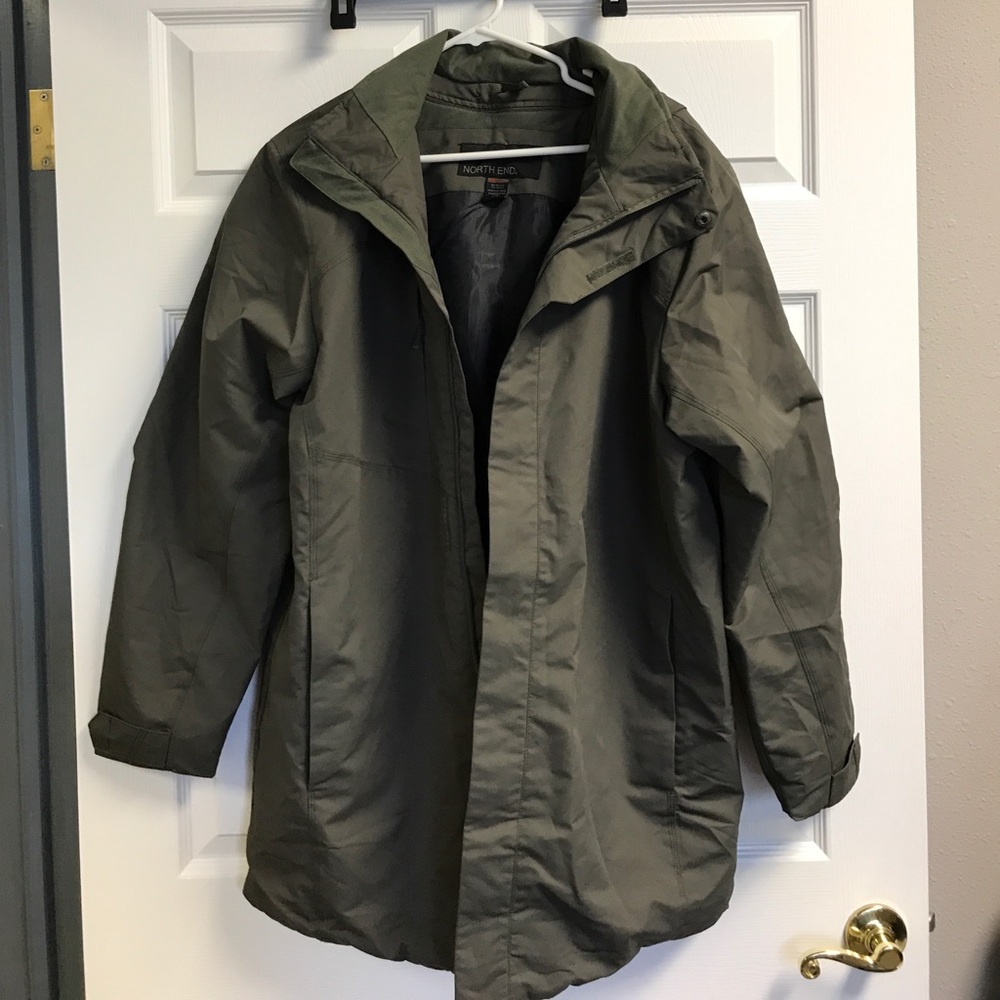 OLIVE GREEN NORTH END JACKET!