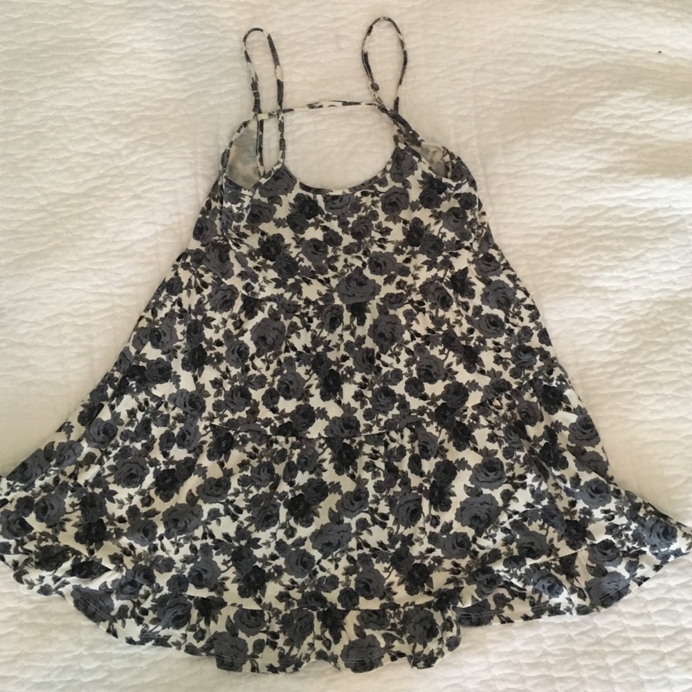 Tobi sundress size S