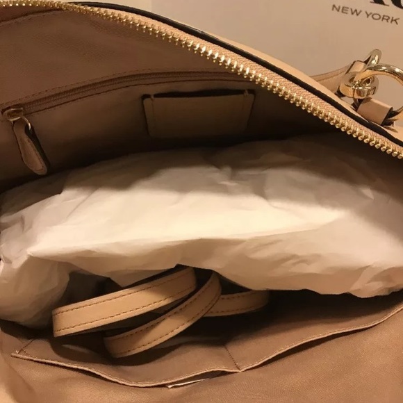 🌟SOLD🌟 - Picture 3 of 4